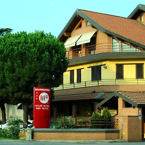 3* Lägenhetshotell Malpensafiera