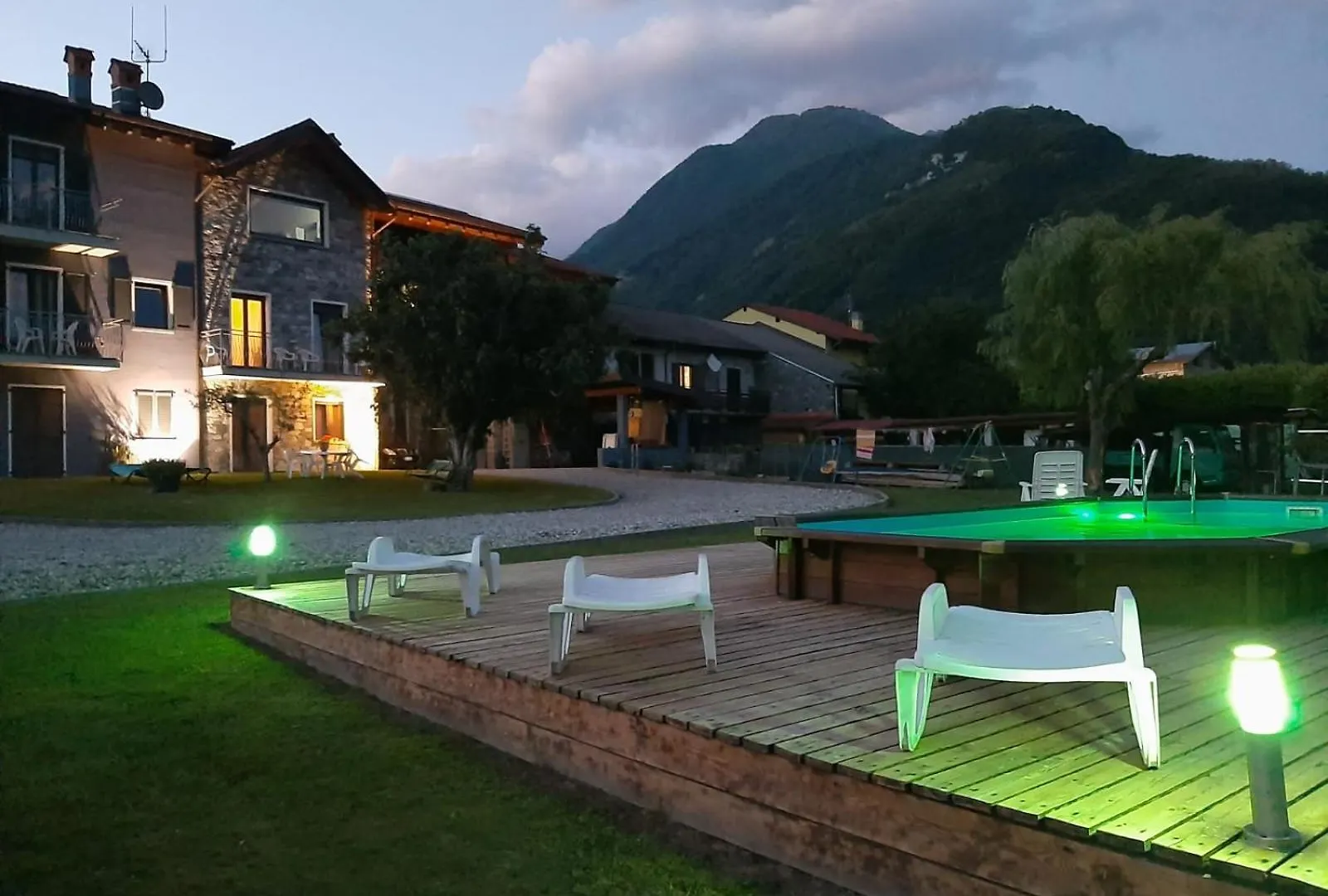 Bed and Breakfast Casa Rosso Blu Sorico